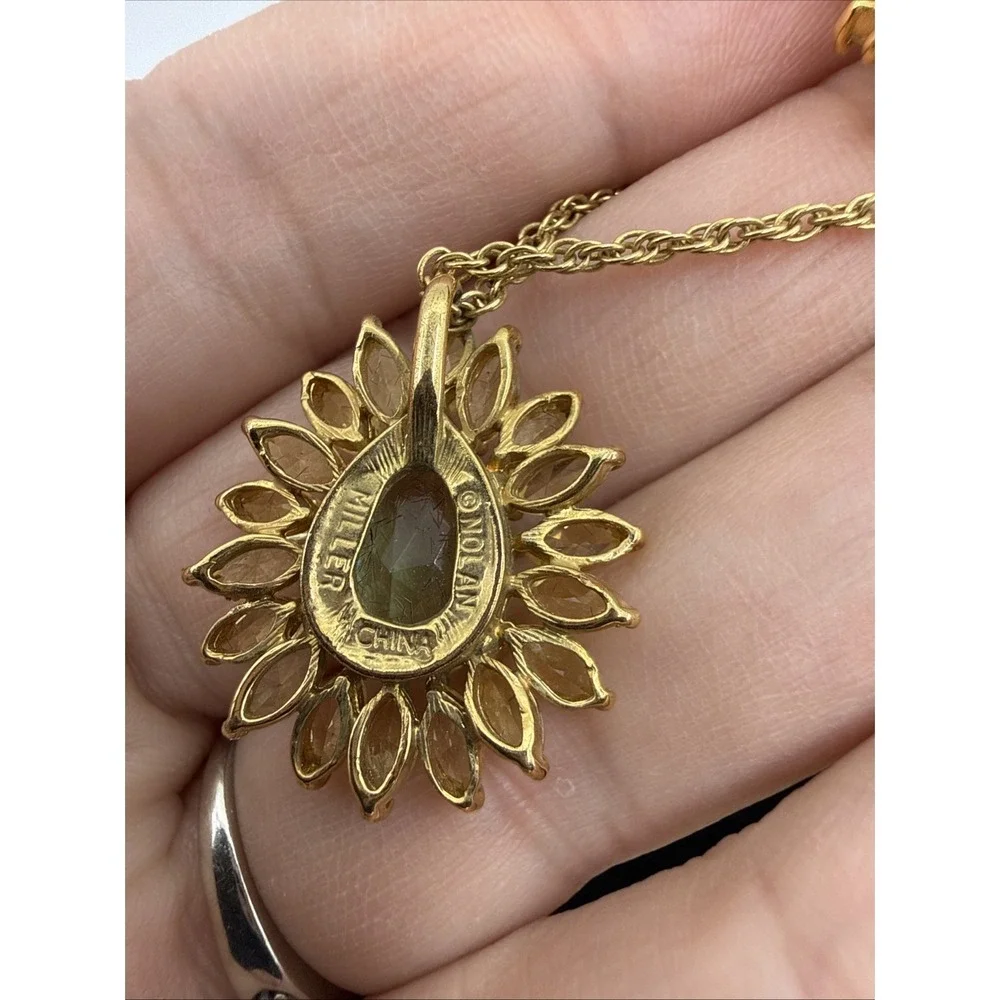 Vintage Nolan Miller Green Rhinestone Flower Pendant Necklace 16